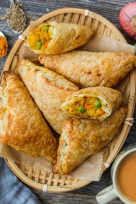 baked curry puffs with spicy potato filling